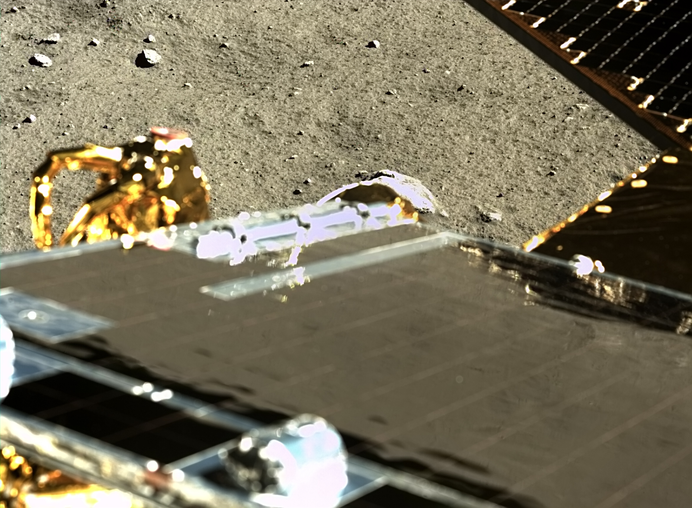 Chang'e 3 and Yutu images of the Moon