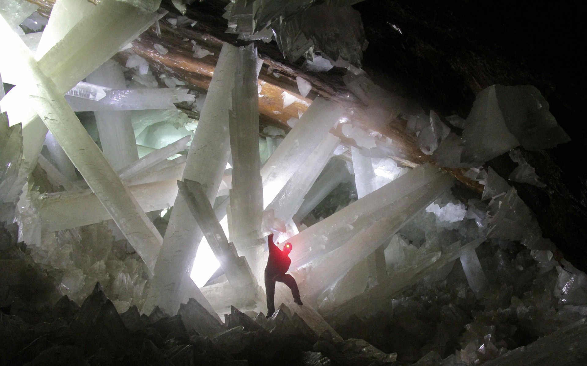 The Cave of Crystals in Mexico